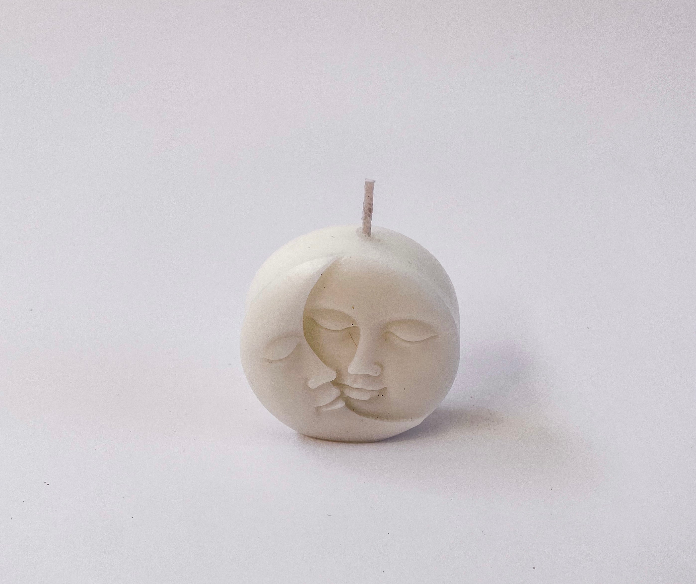 Crescent Moon Candle - Ivory